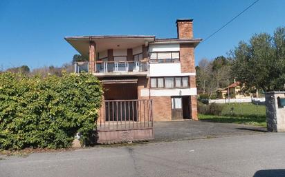 Vista exterior de Casa o xalet en venda en Piélagos amb Terrassa