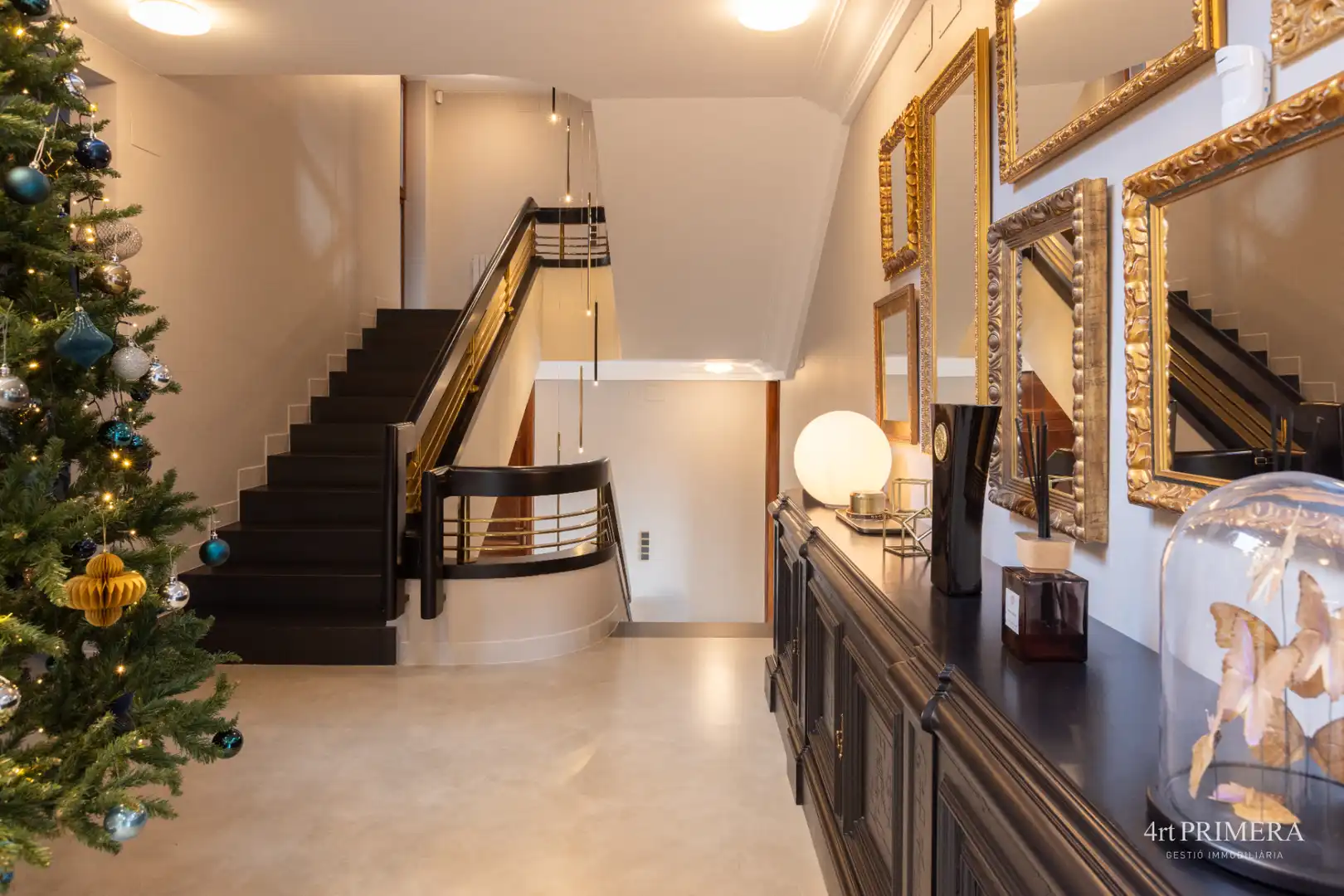 Houses for sale in Vallromanes  with Air Conditioner, Heating and Private garden