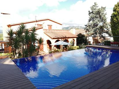 Piscina de Casa o xalet en venda en Lloret de Mar amb Aire condicionat, Jardí privat i Terrassa