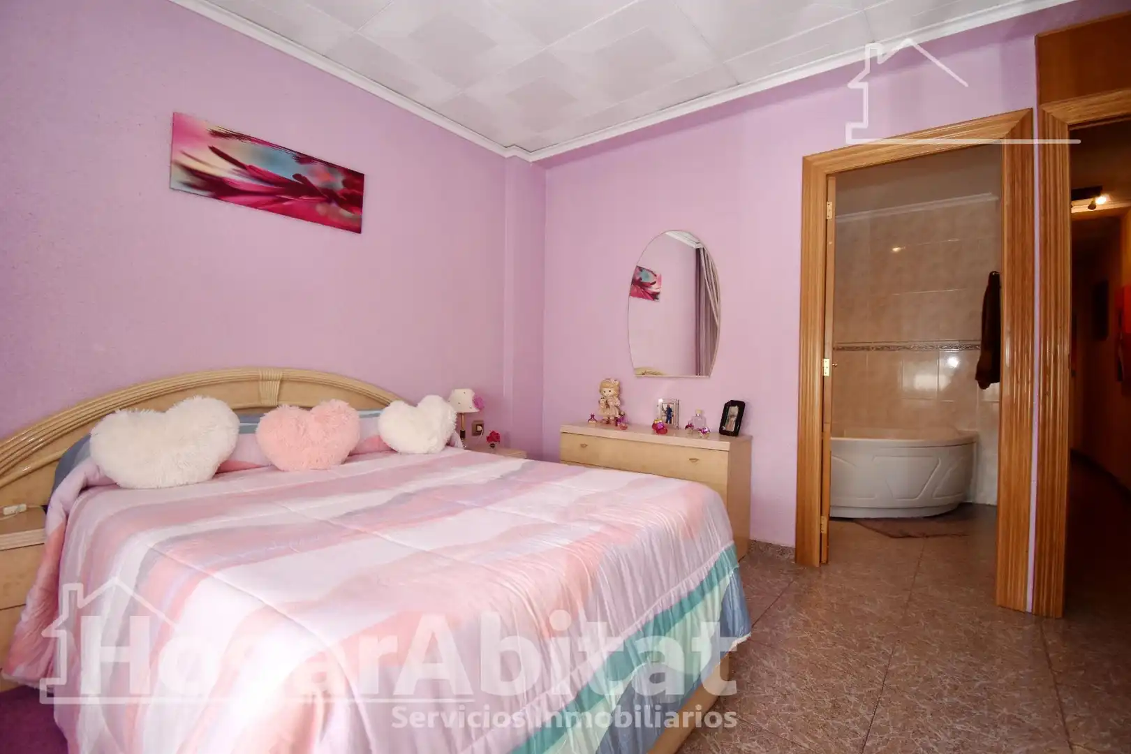 Habitación de Casa o chalet en venta en Almazora / Almassora con Terraza y Jacuzzi
