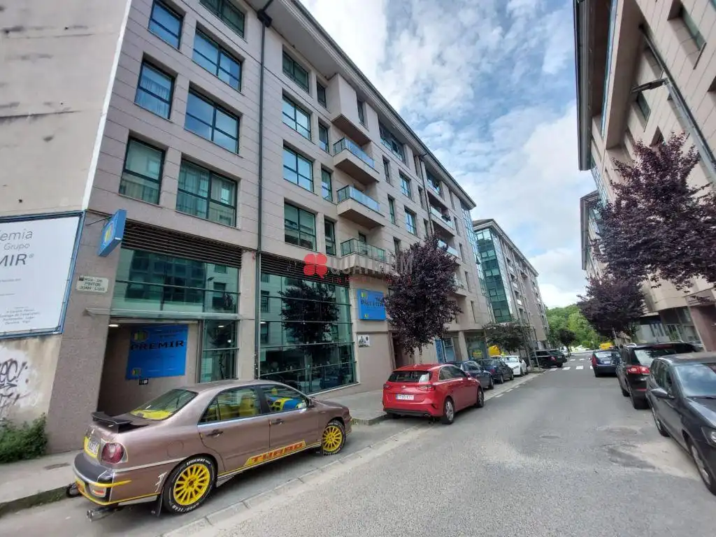 Außenansicht von Wohnung zur Miete in Castiñeiriño - Cruceiro de Sar