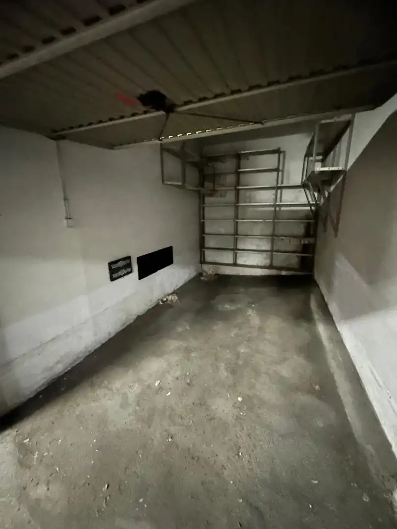 Garage for sale in Langreo