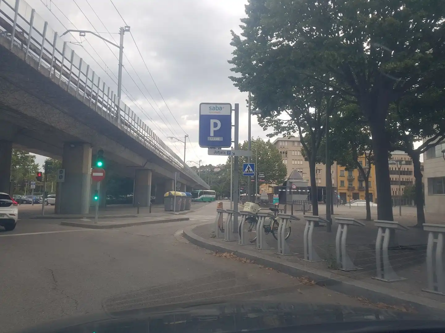 Parking of Garage for rent in Girona
