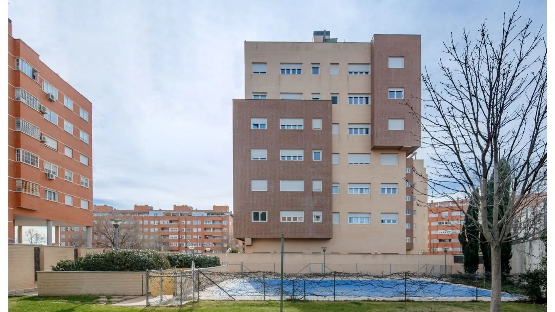 Vista exterior de Piso en venta en Valdemoro con Terraza