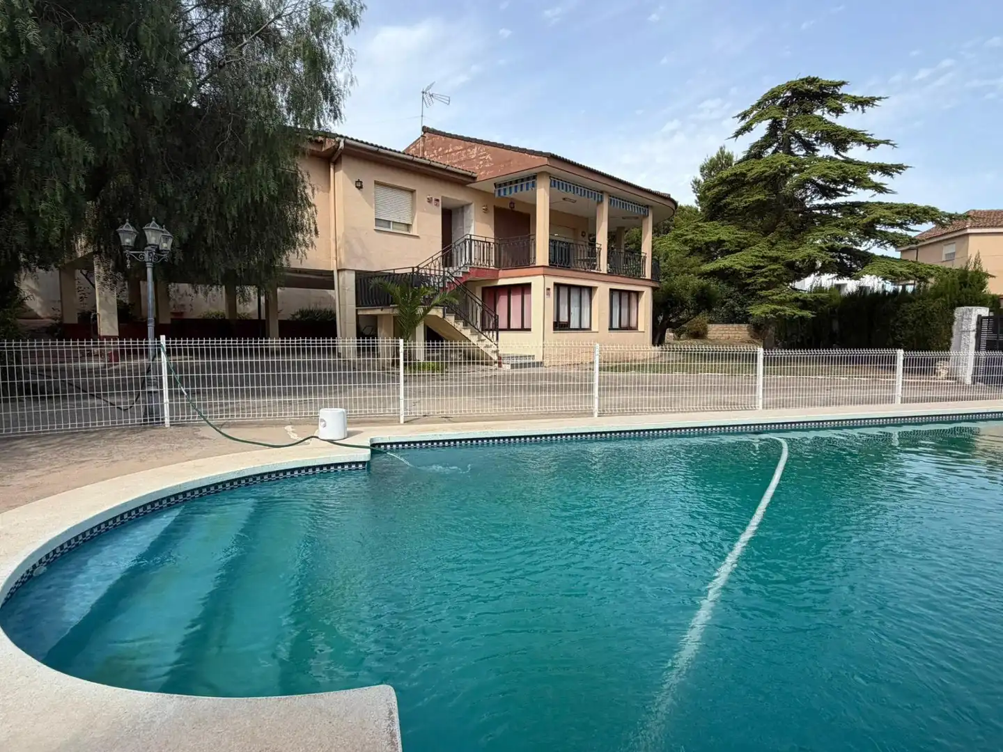 Piscina de Casa o chalet en venta en Torrent con Jardín privado, Terraza y Trastero