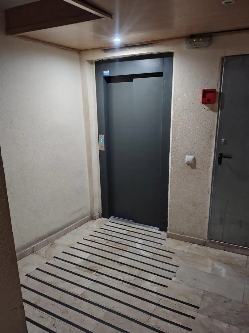 Piso en venta en Sant Llorenç Savall, Barcelona