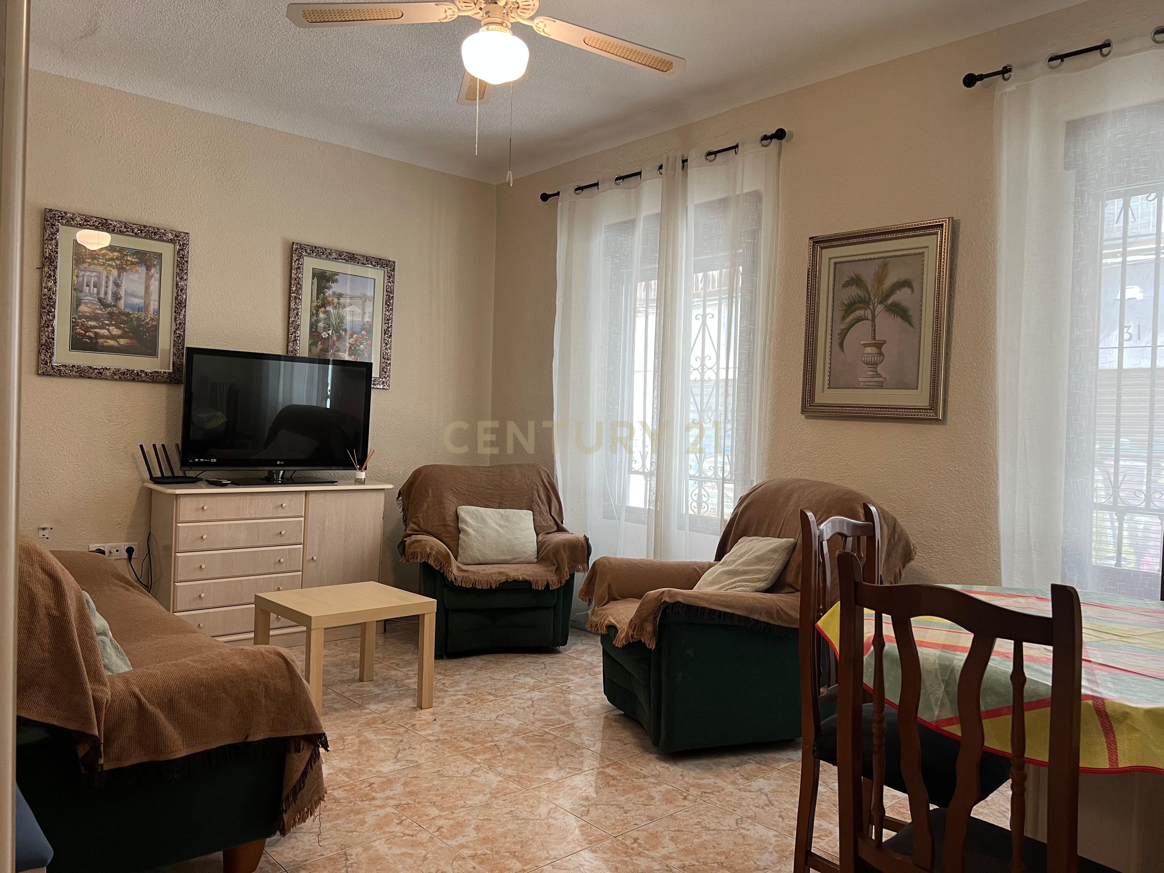 Living room of Flat for rent in  Granada Capital