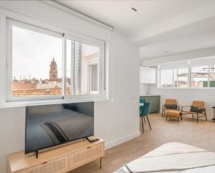 Bedroom of Study to share in Málaga Capital  with Air Conditioner