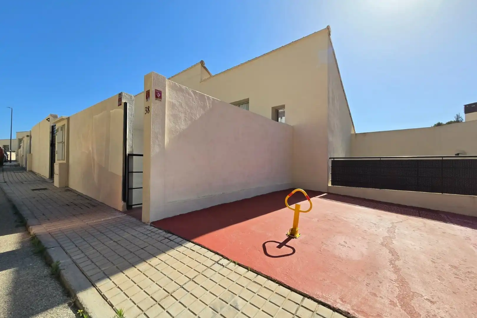 Vista exterior de Casa o xalet en venda en Altea amb Calefacció, Terrassa i Piscina
