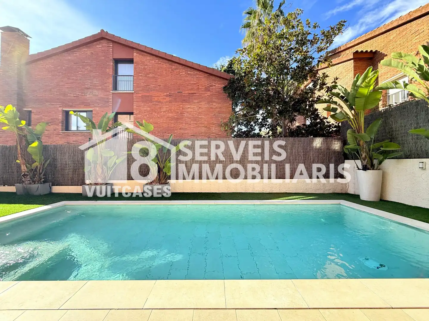 Exterior view of Houses for sale in El Masnou  with Heating, Private garden and Terrace