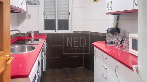 Foto 4 de Pis en venda a Calle Lopez Grass, Numancia, Madrid