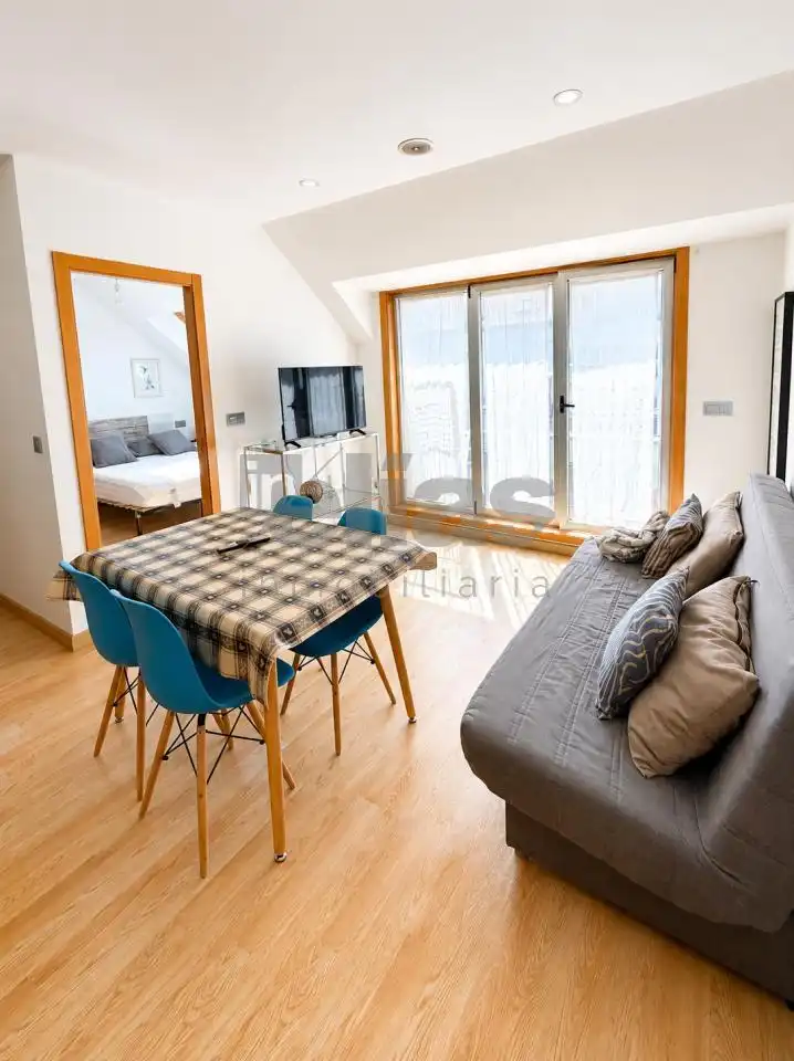 Living room of Attic for rent in Malpica de Bergantiños  with Heating, Terrace and Storage room