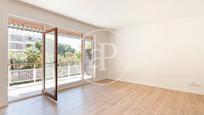 Bedroom of Flat for sale in  Barcelona Capital  with Air Conditioner, Heating and Private garden