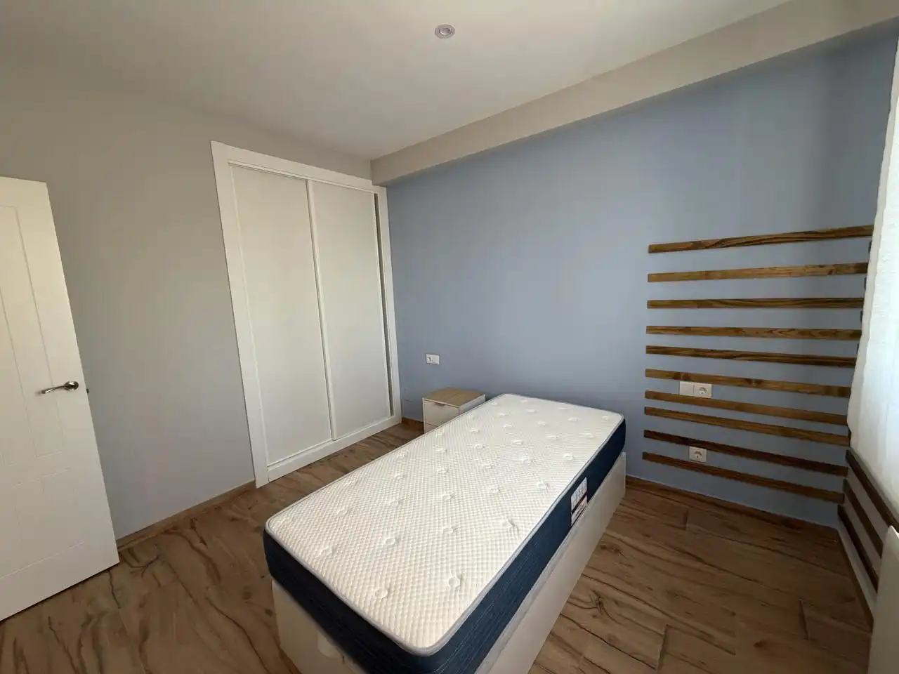 Piso de alquiler en Alameda
