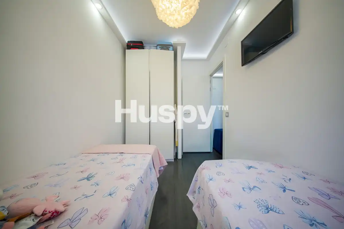 Habitación de Piso en venta en Madrid con Aire acondicionado y Calefacción