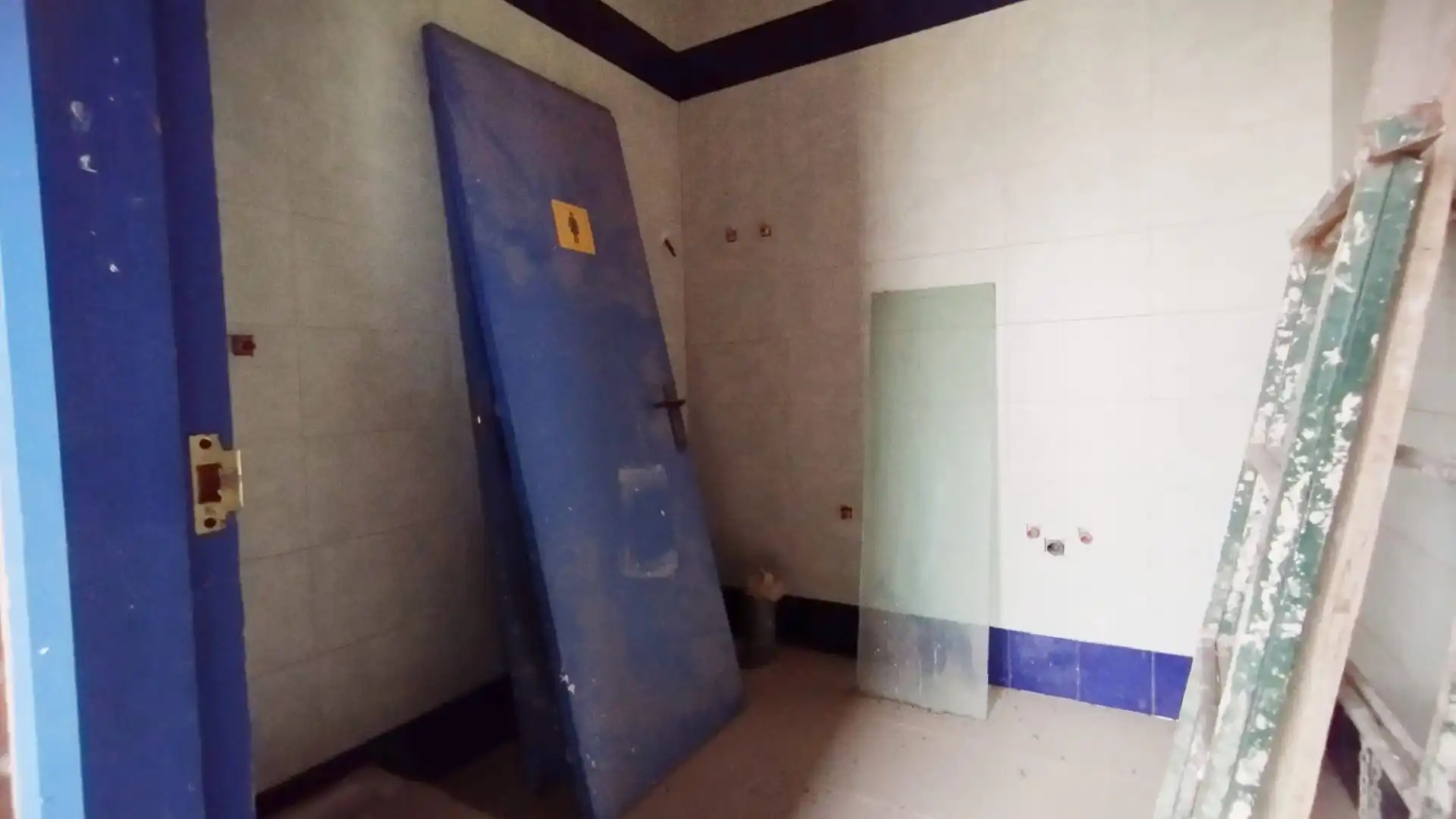 Bathroom of Houses for sale in Mediana de Aragón  with Private garden