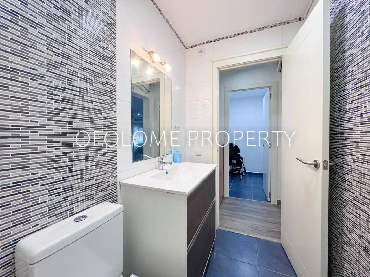 Baño de Piso en venta en Ripollet con Aire acondicionado y Calefacción