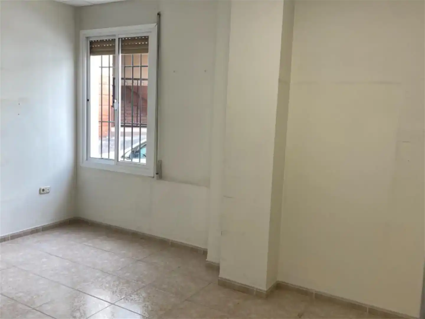 Bedroom of Commercial properties for rent in Antequera  with Air Conditioner