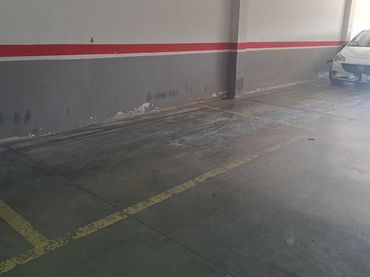 Individuel avec ascenseur à vendre à Carrer Font del Cabrer