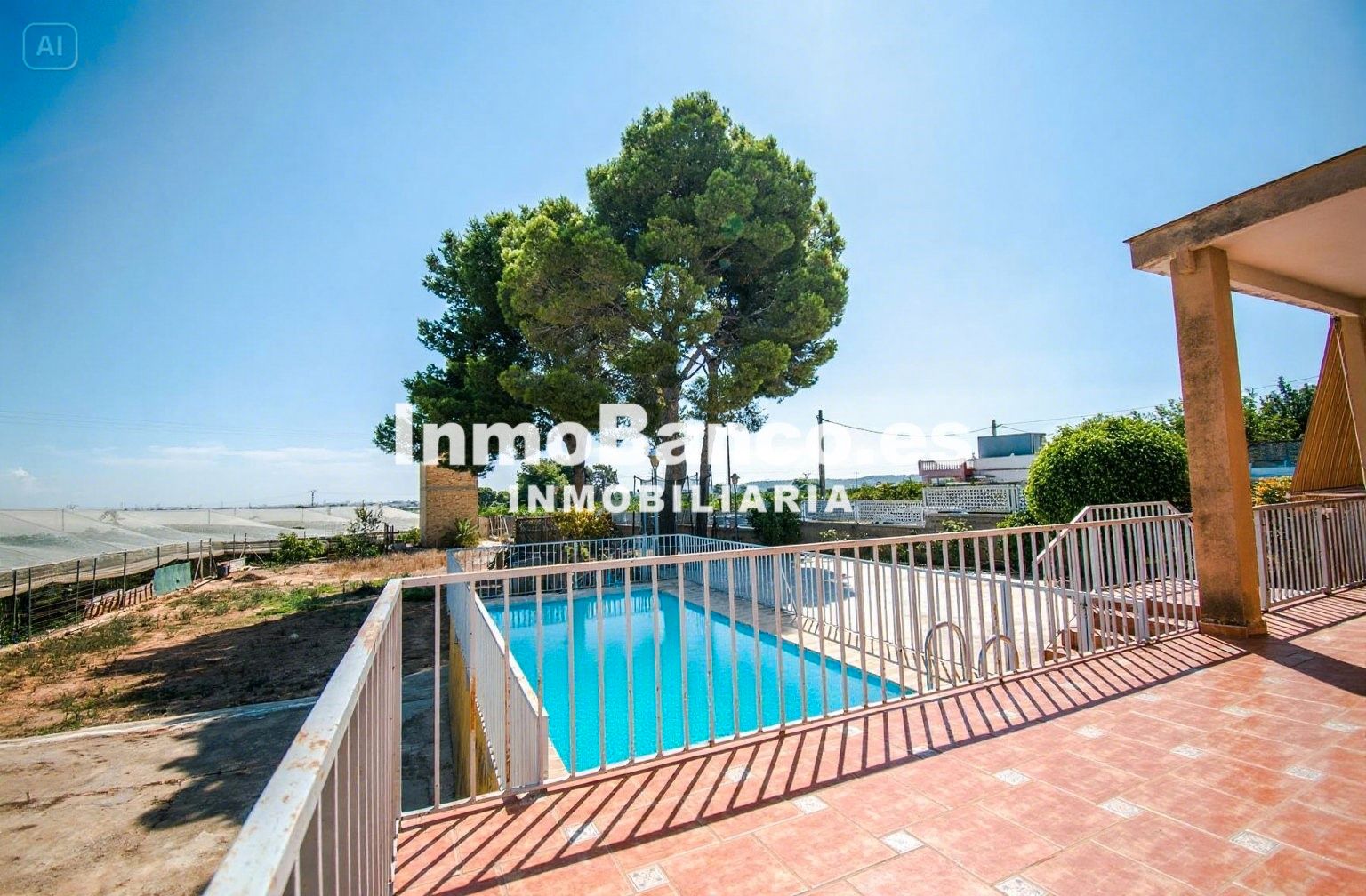 Vista exterior de Casa o xalet en venda en Torrent amb Aire condicionat, Jardí privat i Terrassa