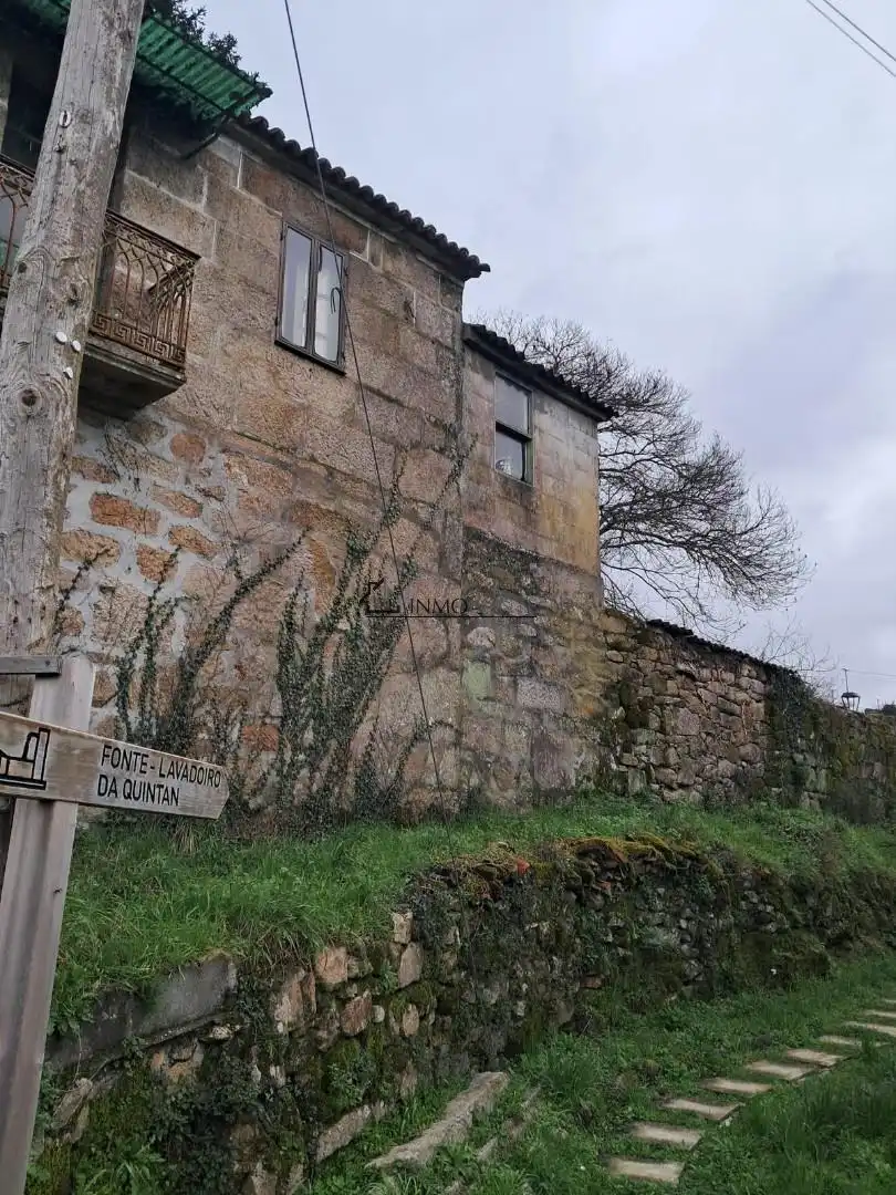 Vista exterior de Casa o xalet en venda en Cotobade amb Jardí privat