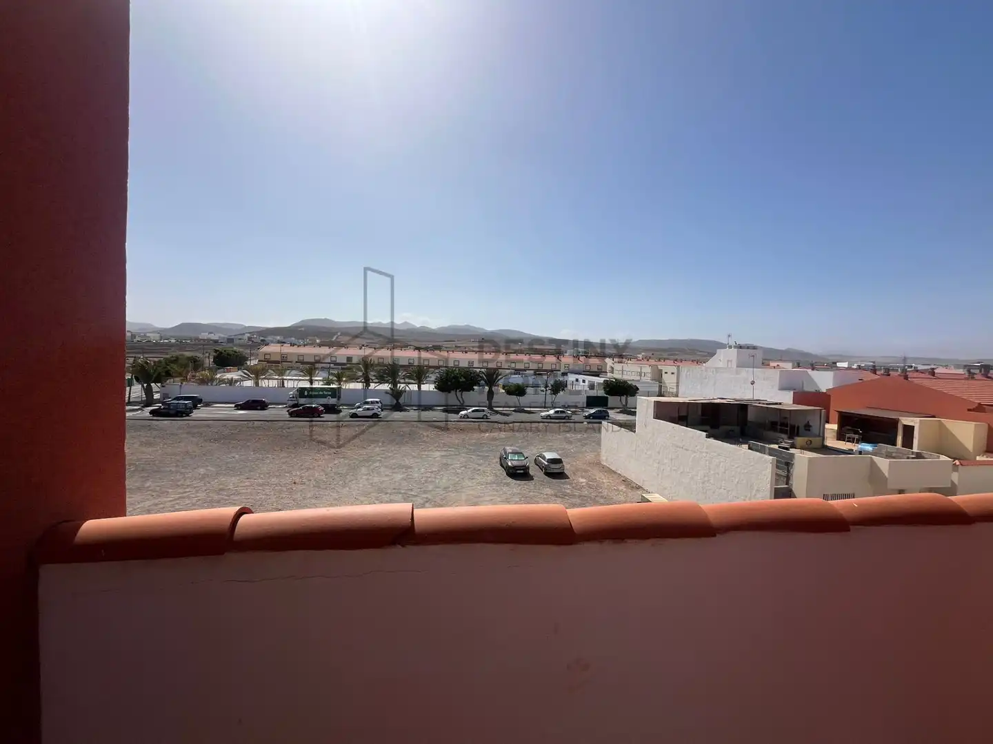 Vista exterior de Casa adosada en venda en Puerto del Rosario amb Traster i Moblat