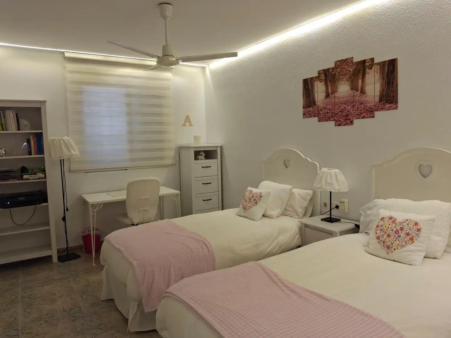 Schlafzimmer von Einfamilien-Reihenhaus zum Verkauf in Oropesa del Mar / Orpesa mit Klimaanlage und Balkon