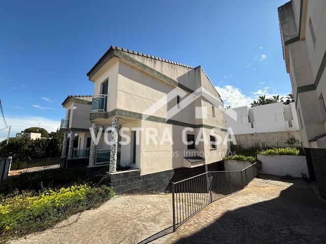 House or chalet to rent in PICOS DE EUROPA , -1, Sierra Perenchiza - Cumbres de Calicanto - Sto Domingo  , Chiva
