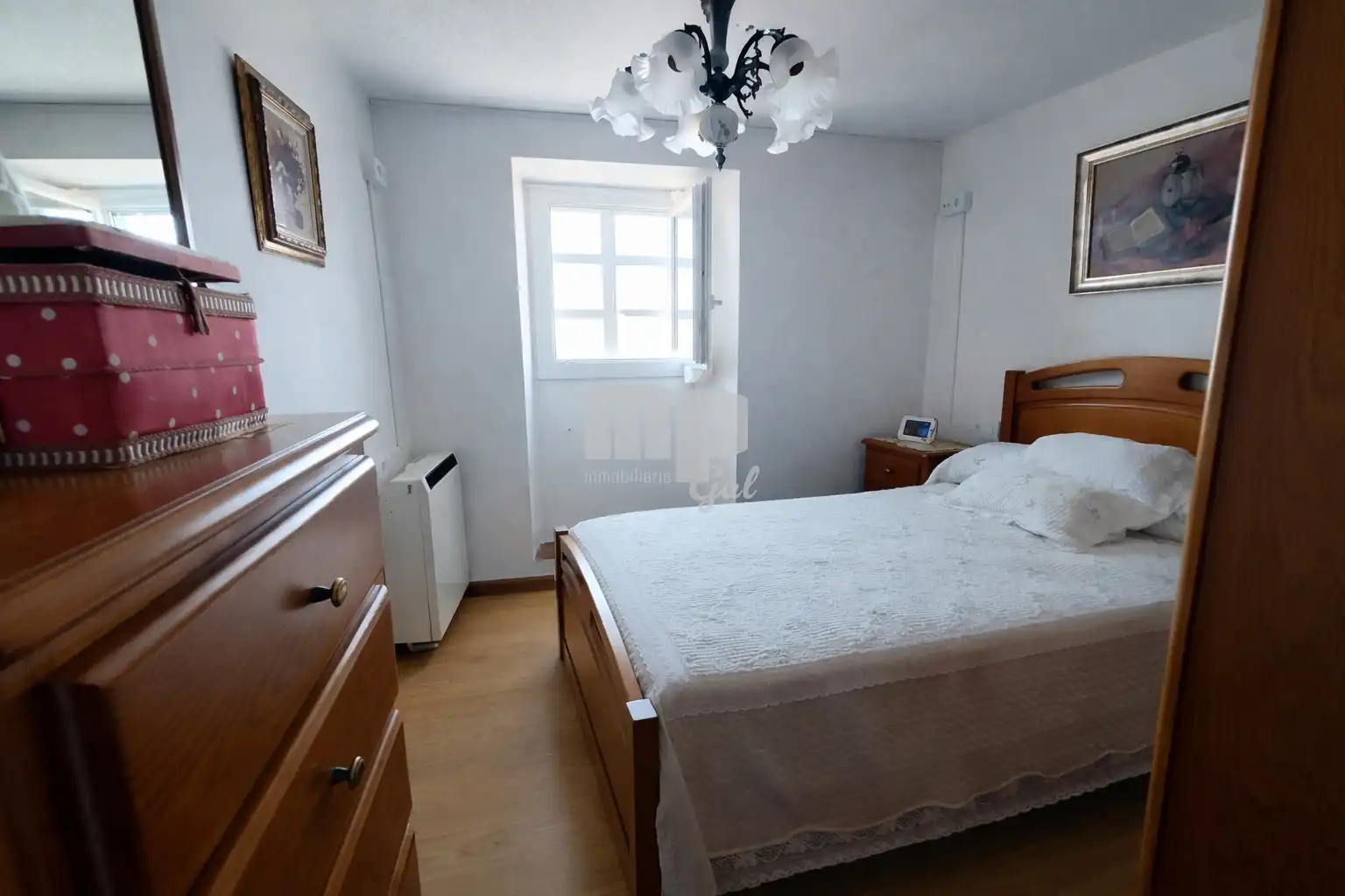 Habitación de Casa adosada en venta en Covelo con Jardín privado, Terraza y Trastero