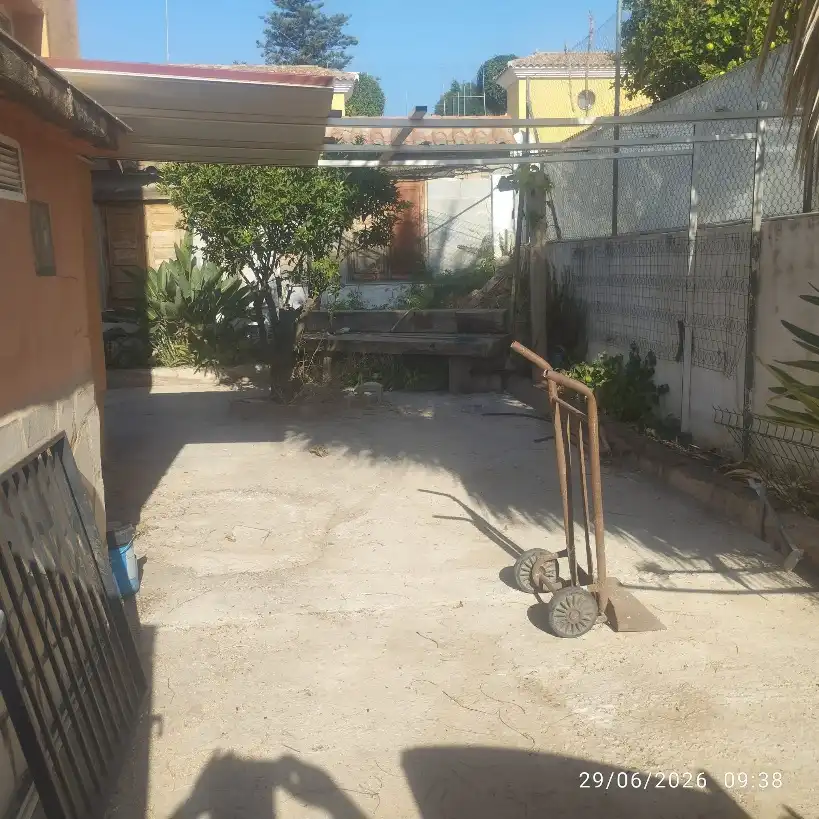 Aparcament de Casa o xalet en venda en Torrox amb Aire condicionat, Calefacció i Jardí privat