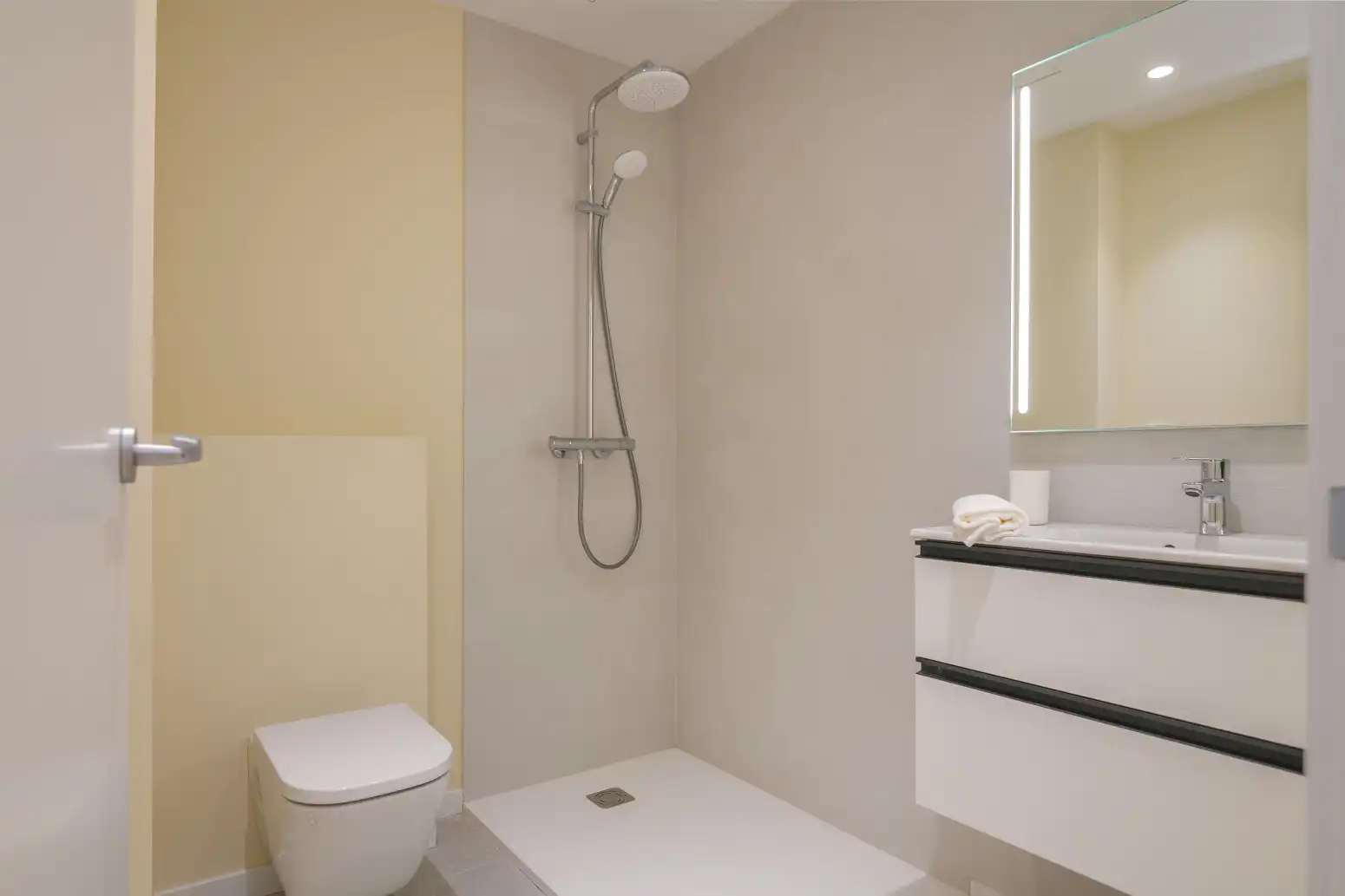 Casa aparellada en venda a Sant Boi de Llobregat - CL VERMELL, imagen 38