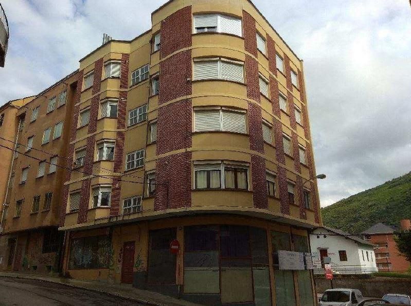 Vista exterior de Apartament en venda en Ponferrada