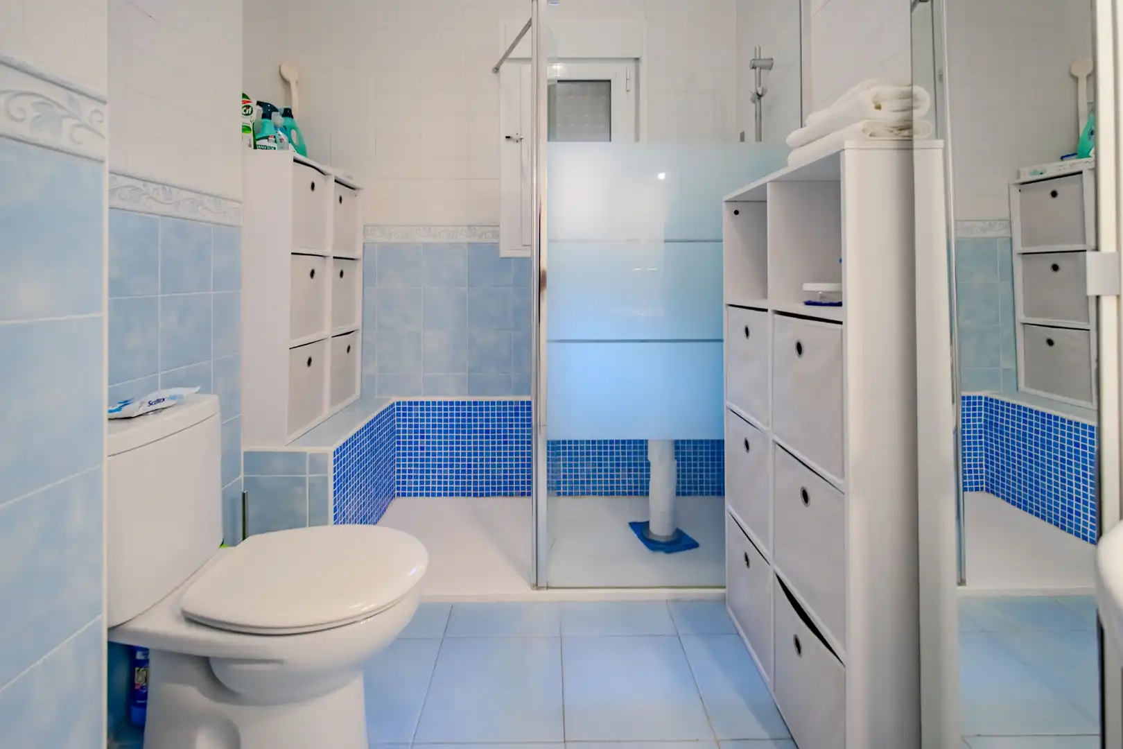 Bathroom of Houses for sale in Rojales  with Air Conditioner, Terrace and Swimming Pool