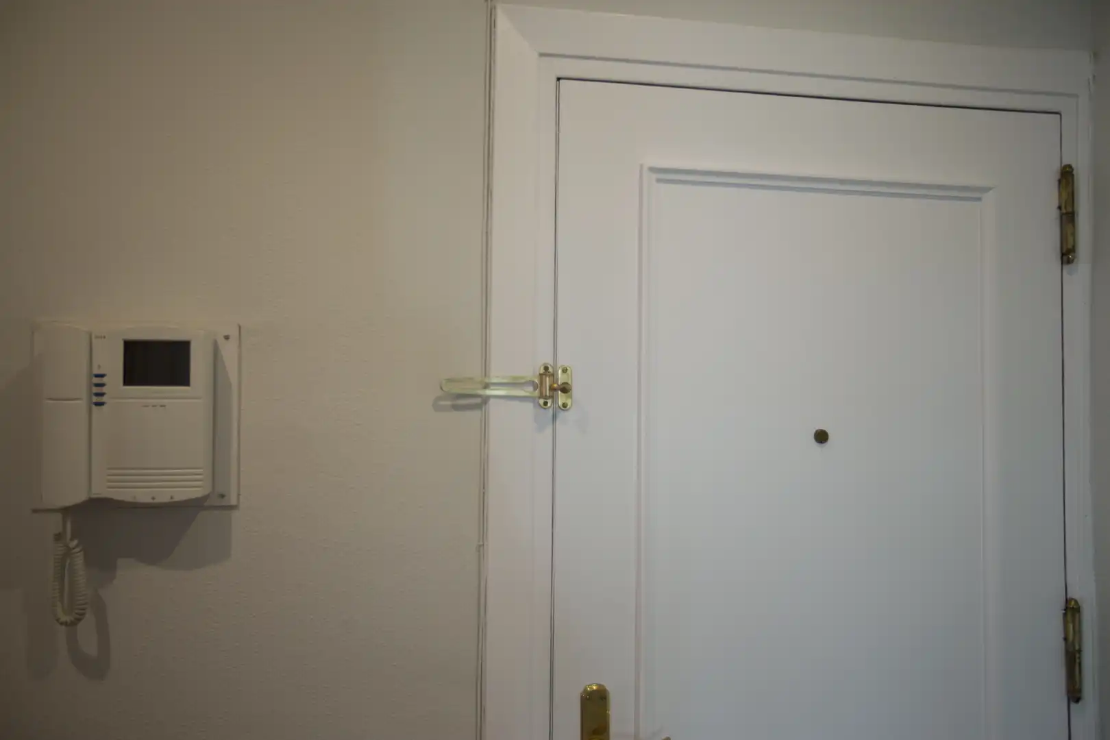 Bedroom of Flat for rent in Madrid  with Air Conditioner, Heating and Parquet flooring