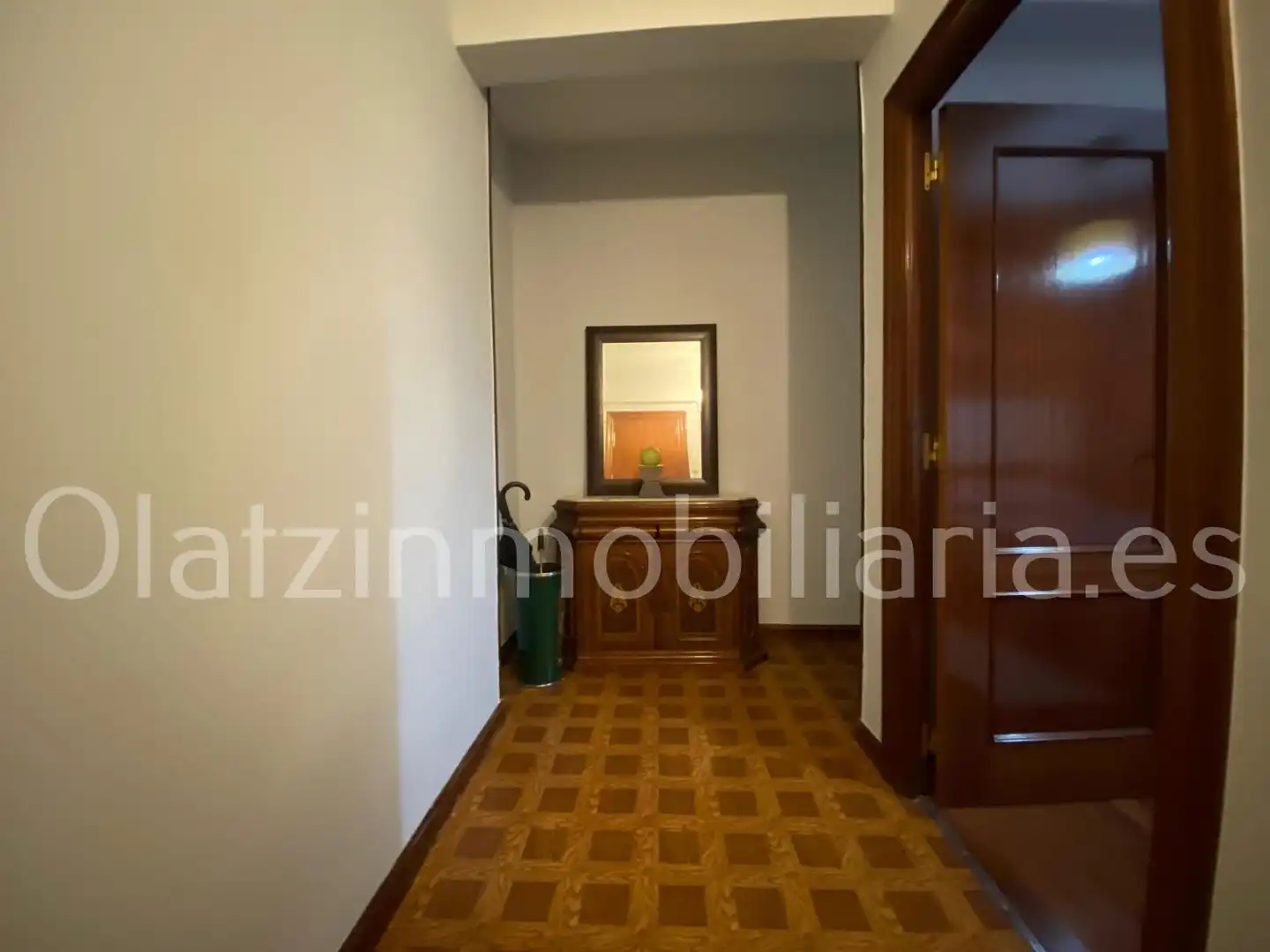 Piso de alquiler en Ortuella con Calefacción, Amueblado y Balcón