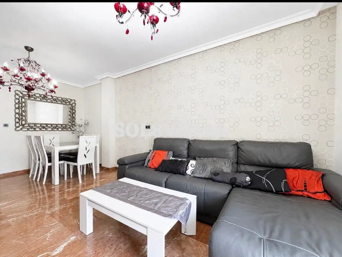 Sala de estar de Piso de alquiler en Orihuela con Aire acondicionado, Calefacción y Amueblado