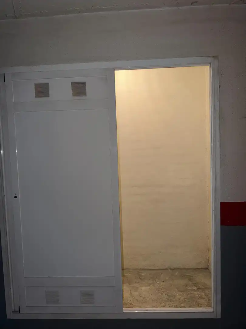 Garage zum Verkauf in Benalmádena