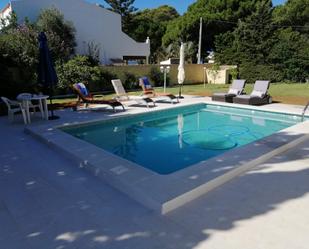 Piscina de Casa o xalet en venda en Chiclana de la Frontera amb Aire condicionat, Jardí privat i Terrassa