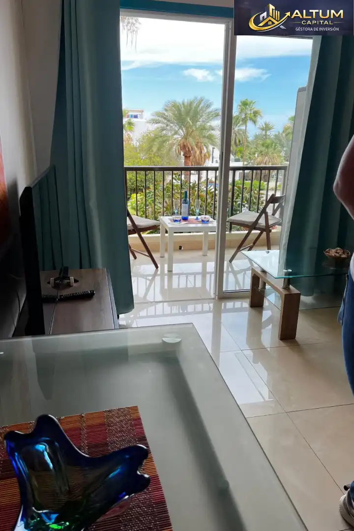 Piso con terraza en venta en Calle Noelia Afonso Cabrera, imagen 7