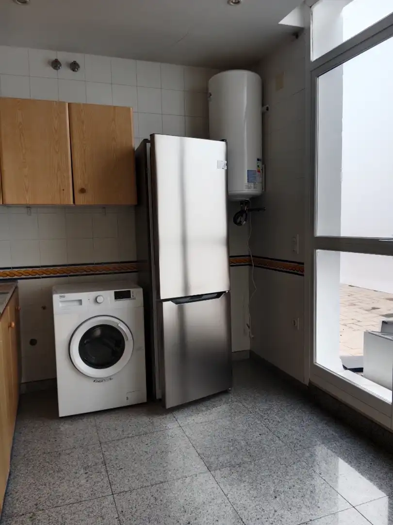 Cocina de Casa o chalet de alquiler en Bollullos de la Mitación con Horno, Lavadora y Balcón