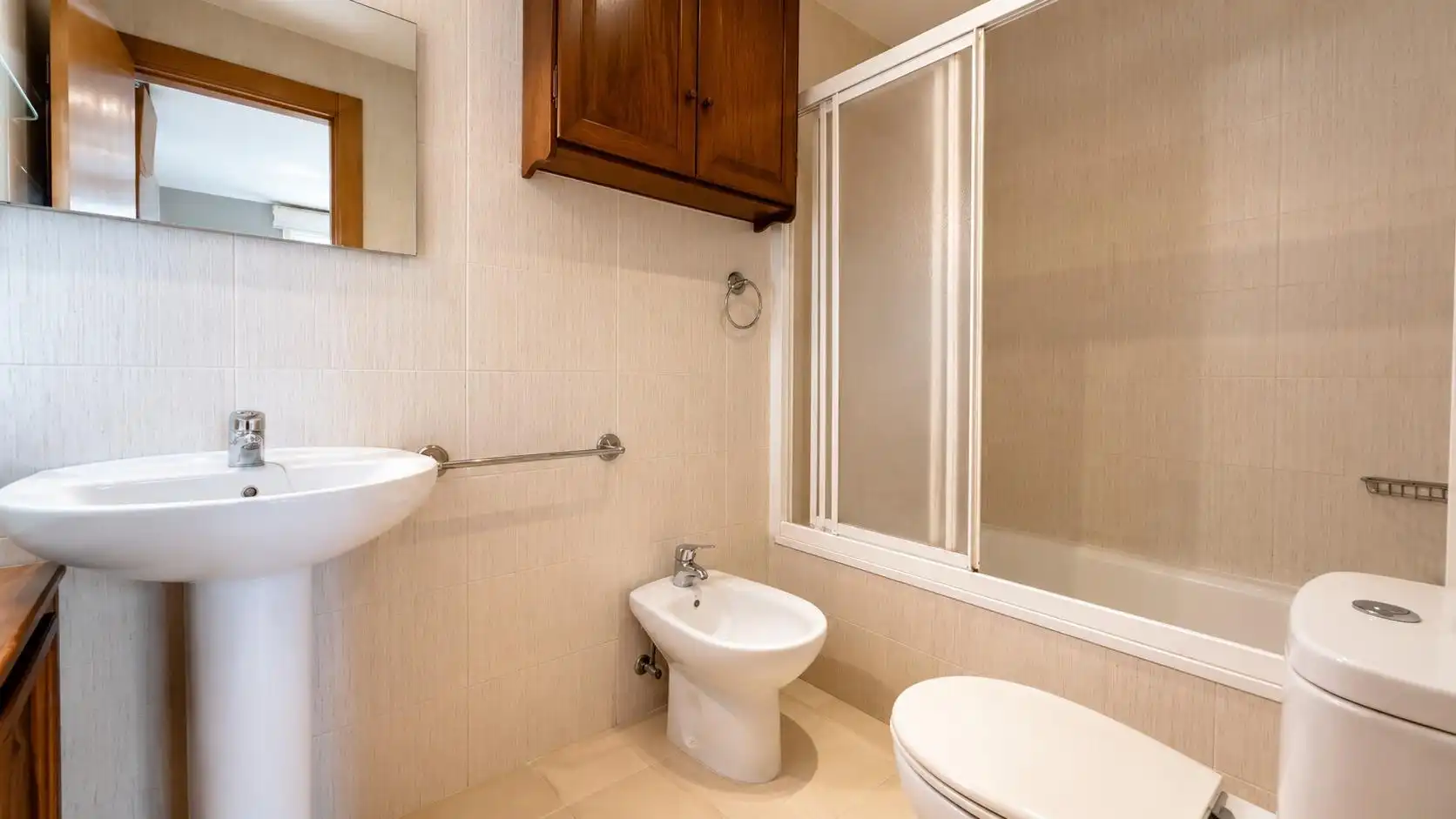 Bany de Apartament en venda en Comillas (Cantabria) amb Calefacció i Traster
