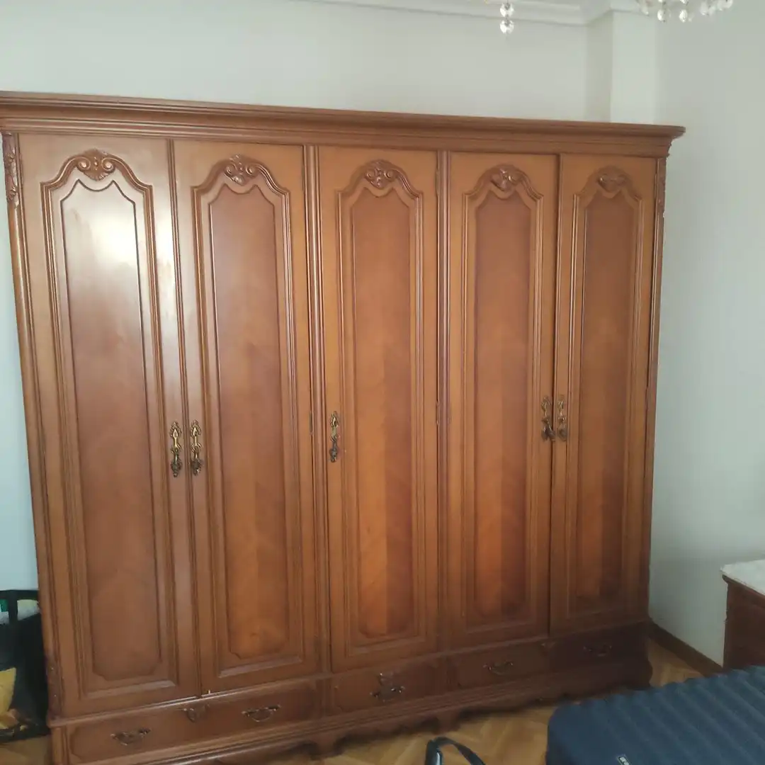 Bedroom of Flat for rent in Cuenca  with Heating, Parquet flooring and Terrace