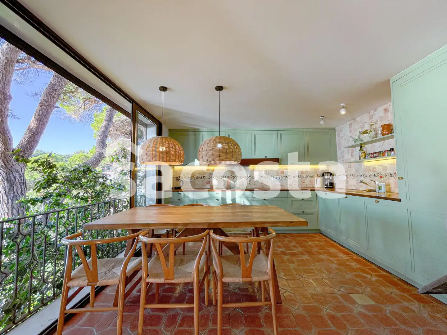 Cocina de Casa o chalet en venta en Lloret de Mar con Aire acondicionado, Calefacción y Jardín privado