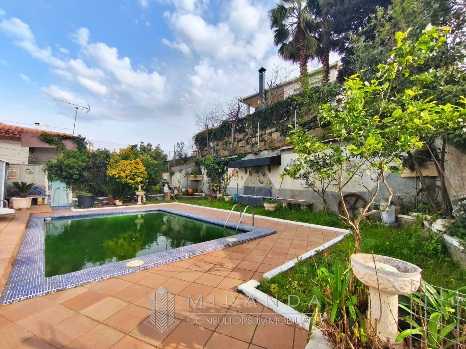 Piscina de Casa o chalet en venta en Bigues i Riells del Fai con Aire acondicionado, Calefacción y Jardín privado