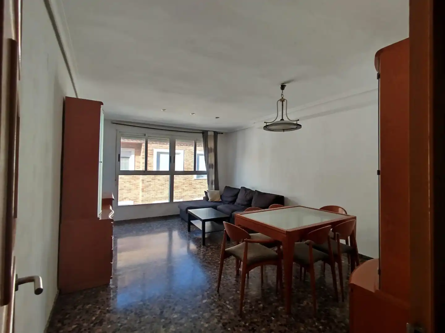 Vista exterior de Pis en venda en Llíria amb Aire condicionat