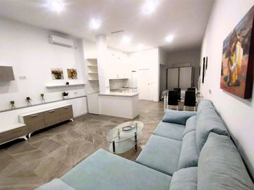 Wohnung zum Verkauf in Calle Platero Bernabé de los Reyes 17