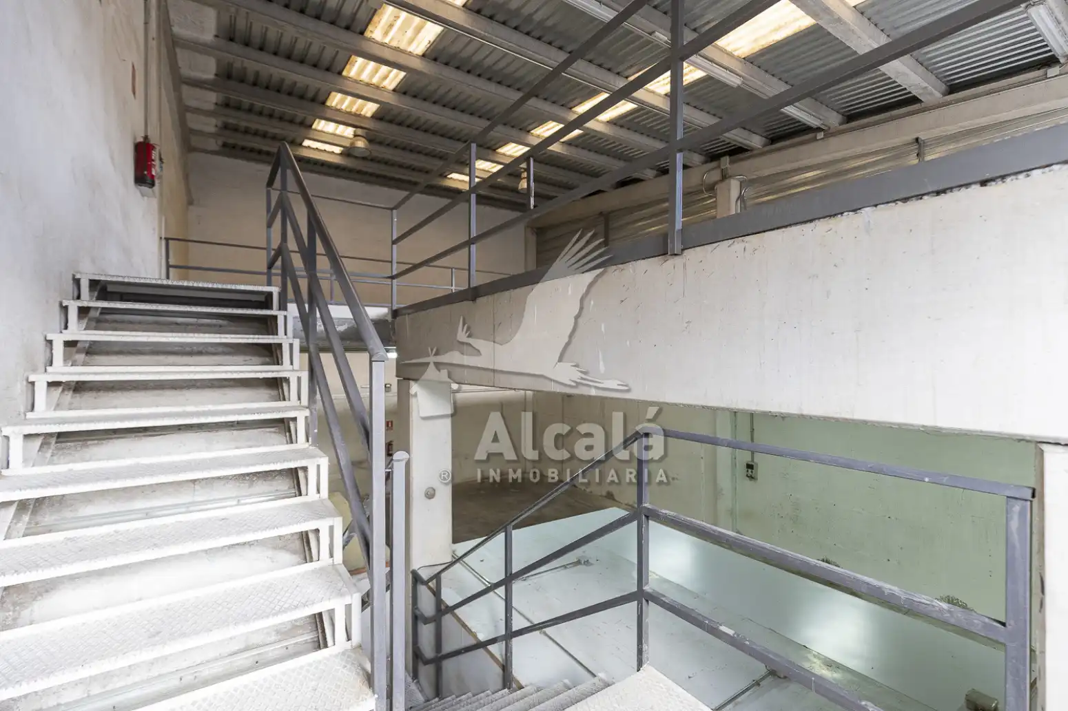 Industrial buildings for sale in Daganzo de Arriba, Madrid