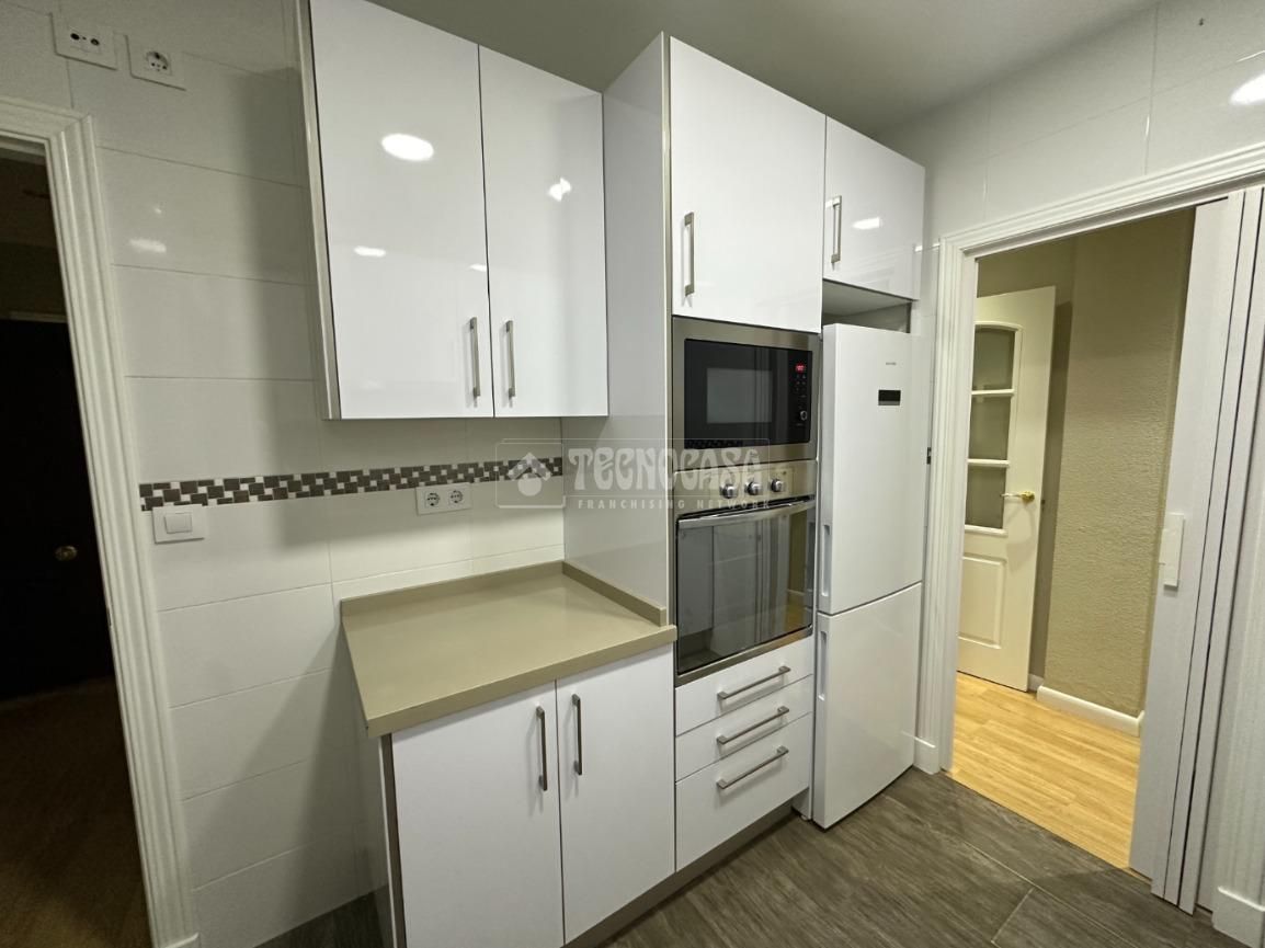 Cuina de Pis en venda en  Sevilla Capital