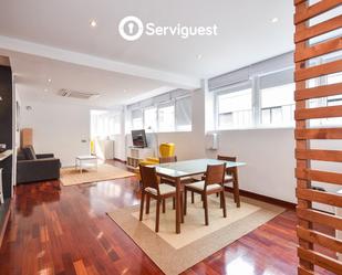 Sala d'estar de Apartament de lloguer en  Barcelona Capital amb Aire condicionat i Calefacció