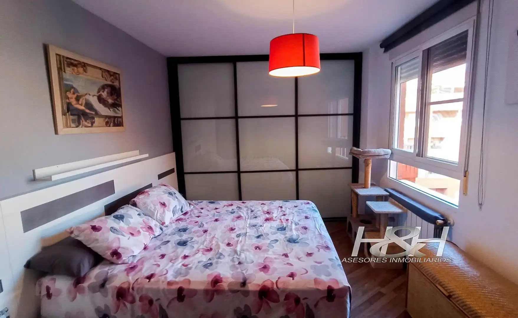 Habitación de Ático en venta en Burjassot con Aire acondicionado y Balcón